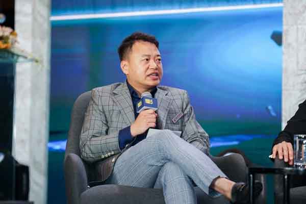 Lương 35 triệu, có 3 con trai, tôi cũng không bằng hàng xóm có 1 con gái-2