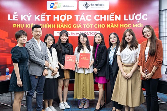 FPT Shop ký kết hợp tác với các hãng phụ kiện quốc tế