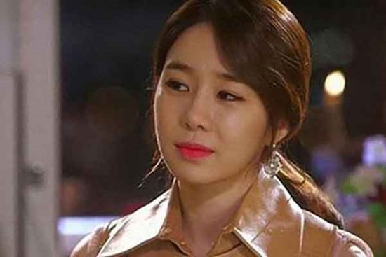 Vợ khóc nức nở mỗi lần gặp cháu gái và sự thật chết lặng không người chồng nào muốn biết