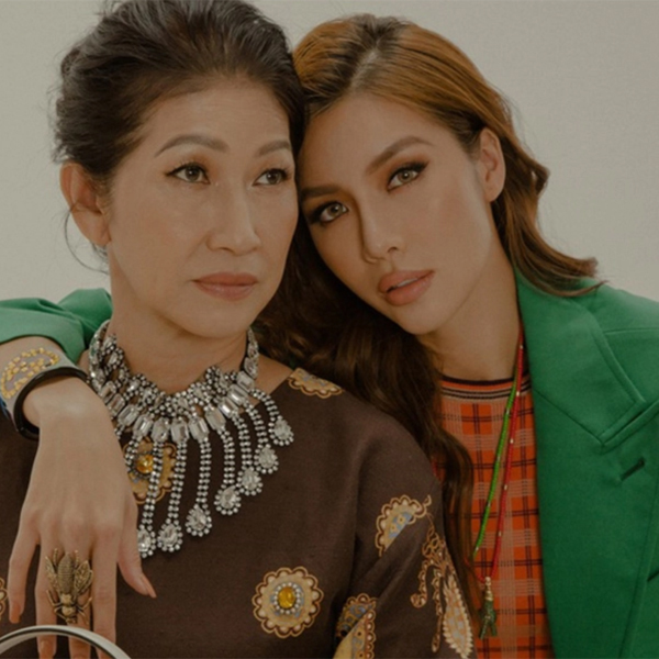 Chân dung người phụ nữ U70 vẫn trẻ đẹp từng dùng đòn roi dạy tính cứng đầu của siêu mẫu Minh Tú-6