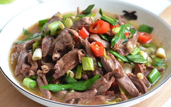 2 bộ phận của gà là cao thủ bơm máu cho cơ thể, tốt cho mắt, chống lão hóa-3