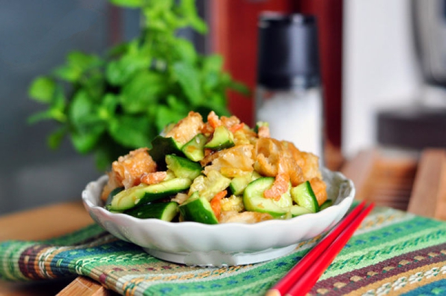 Quẩy trộn dưa chuột làm đơn giản mà ngon miệng mát lành cho bữa sáng-5