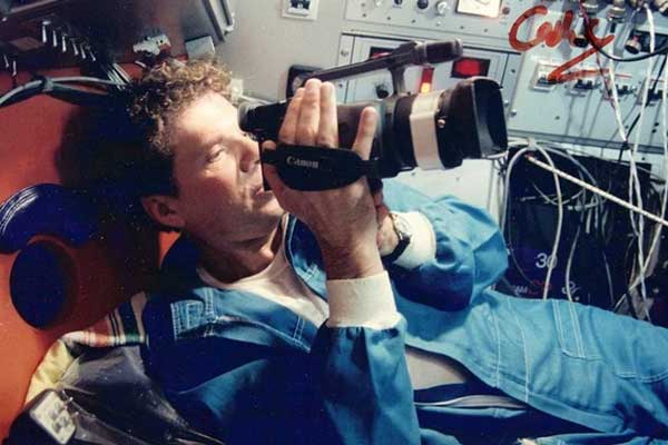 Nhà báo Mỹ thoát nạn trong gang tấc khi thăm tàu Titanic nhờ lái tàu người Nga-1