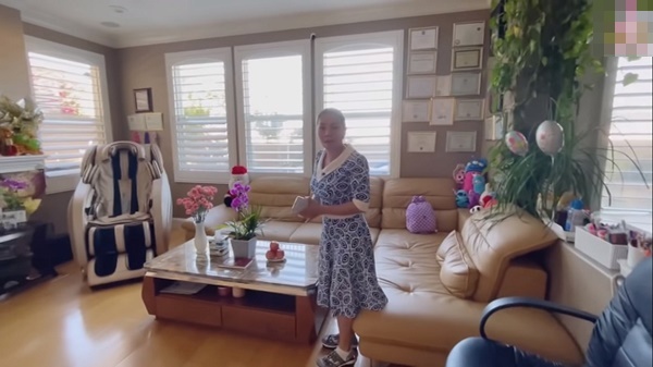 Cuộc sống viên mãn của NSƯT Ngọc Huyền ở tuổi 52 trong biệt thự triệu đô ở Mỹ-13