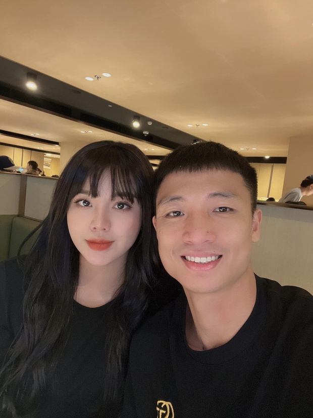 Vợ Bùi Tiến Dũng đính chính tin không mở cửa cho chồng vào căn hộ-1