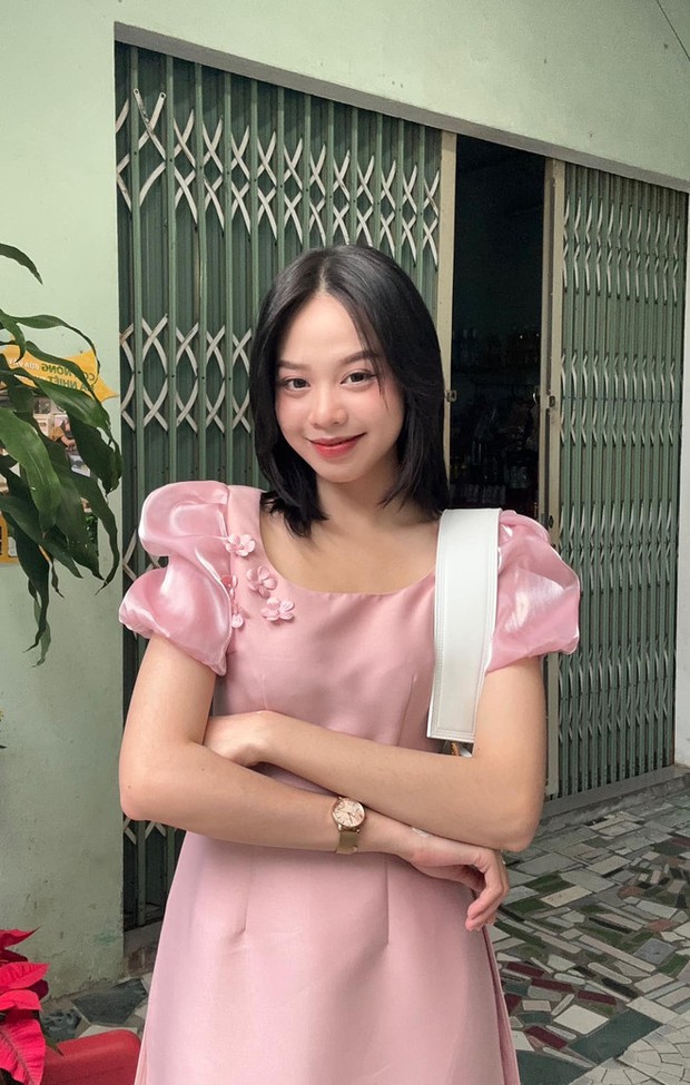 Nàng hậu thừa nhận phẫu thuật thẩm mỹ sau 3 tháng đăng quang, nhan sắc và cuộc sống thăng hạng-2