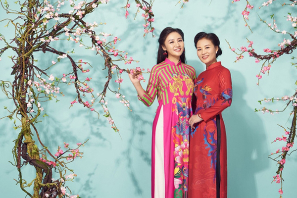 Tiết lộ chân dung người phụ nữ được Văn Mai Hương tin tưởng nhờ giữ tiền cát-sê-6