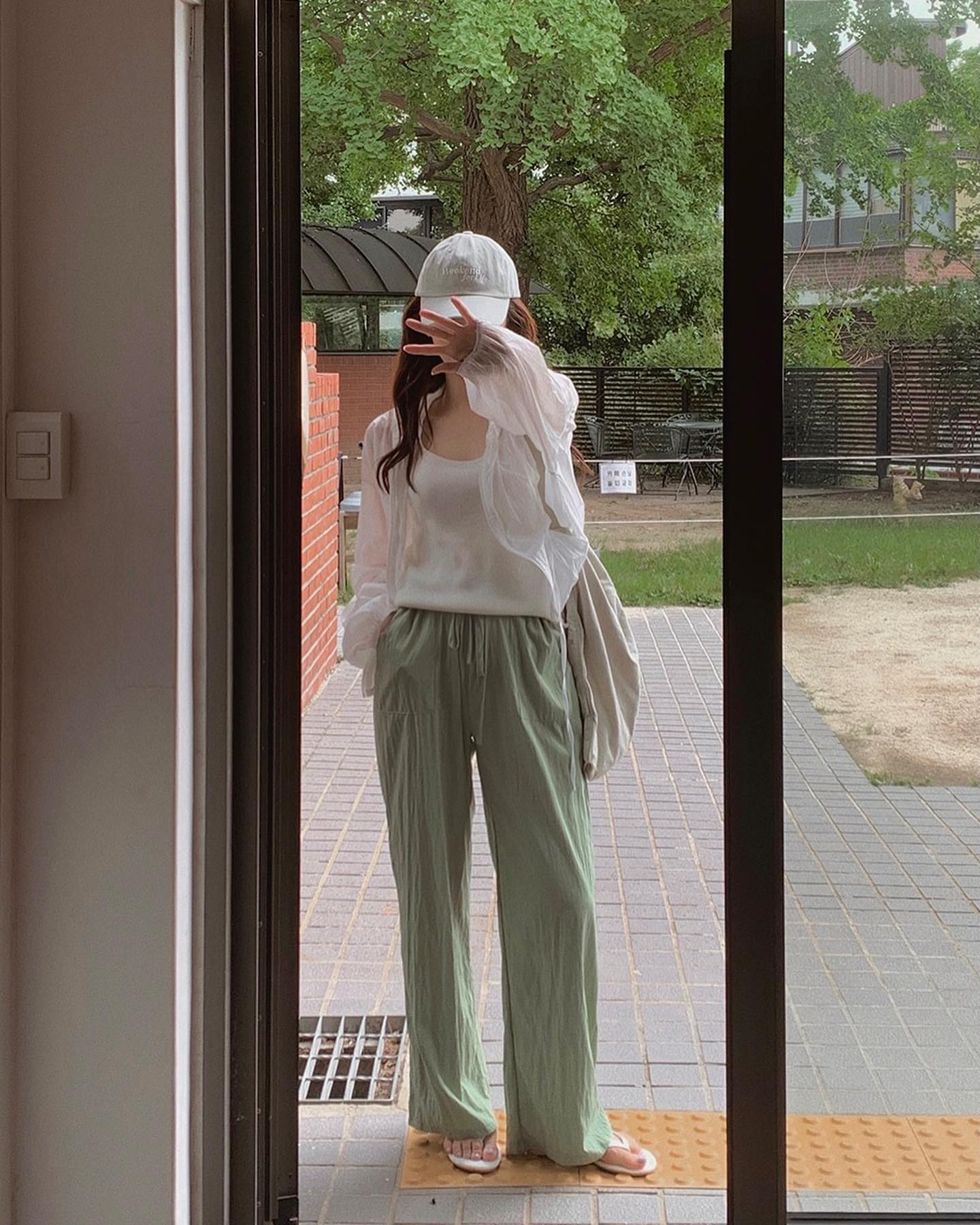 Kiểu quần ống rộng mát nhất, ai mặc cũng đẹp-7