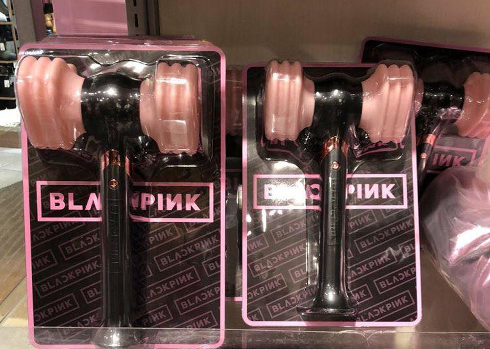 Đắt nhất 1,3 triệu đồng/chiếc, fan cuồng săn lùng búa hồng BlackPink-2