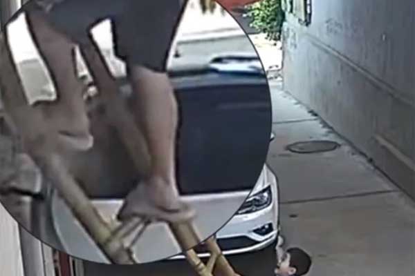 Đau lòng cảnh bố đi lấy vợ, con quỳ xin làm giấy khai sinh để đi học vẫn bị làm ngơ-2