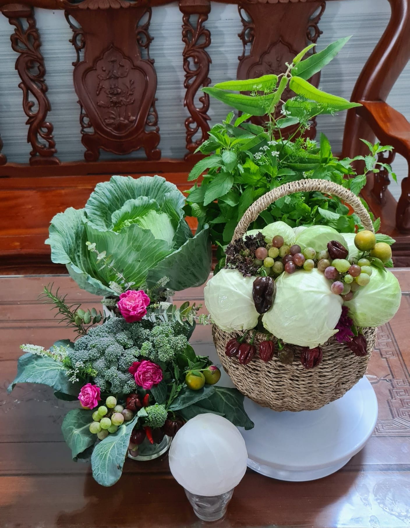 Vườn rau sân thượng rộng 100m2 ở Bình Dương: Đẹp không nỡ ăn, thành quả thu hoạch ấn tượng-16