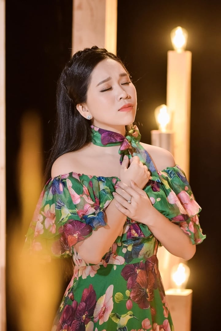 Hồng Phượng làm thơ tưởng nhớ cậu ruột Vũ Linh, ẩn ý ai đó vô ơn, giả dối-2