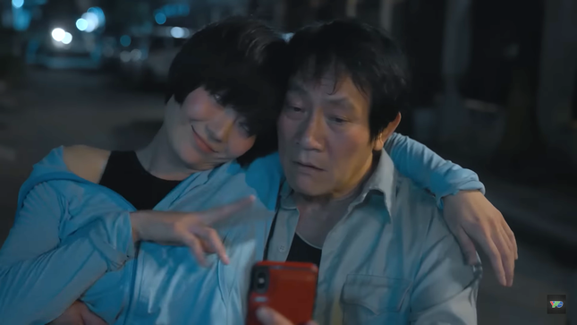 Cảnh nóng của Lưu (NSƯT Hoàng Hải) và Luyến (Thanh Hương)-1