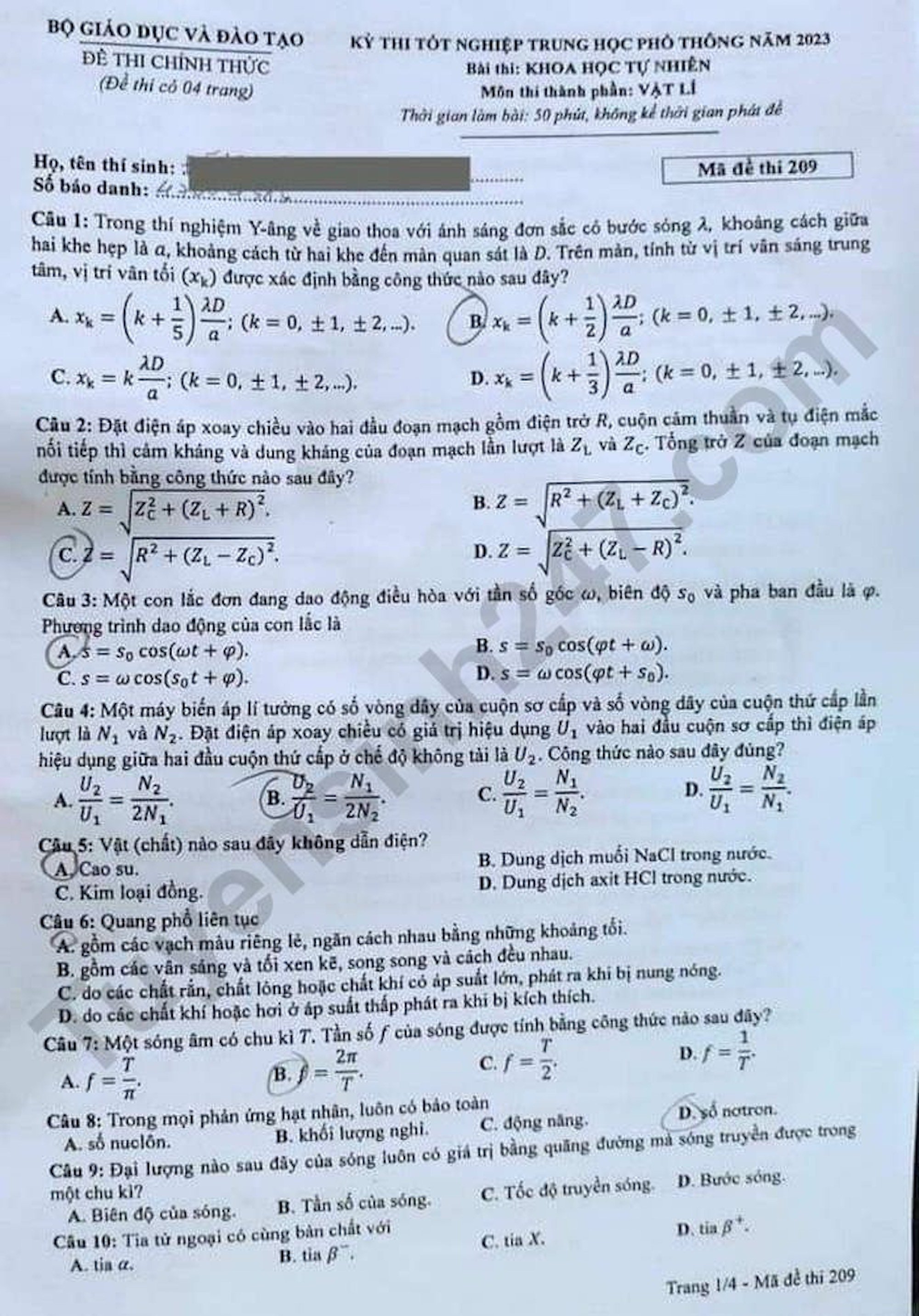 Đề thi tốt nghiệp THPT 2023 môn Vật lý-1