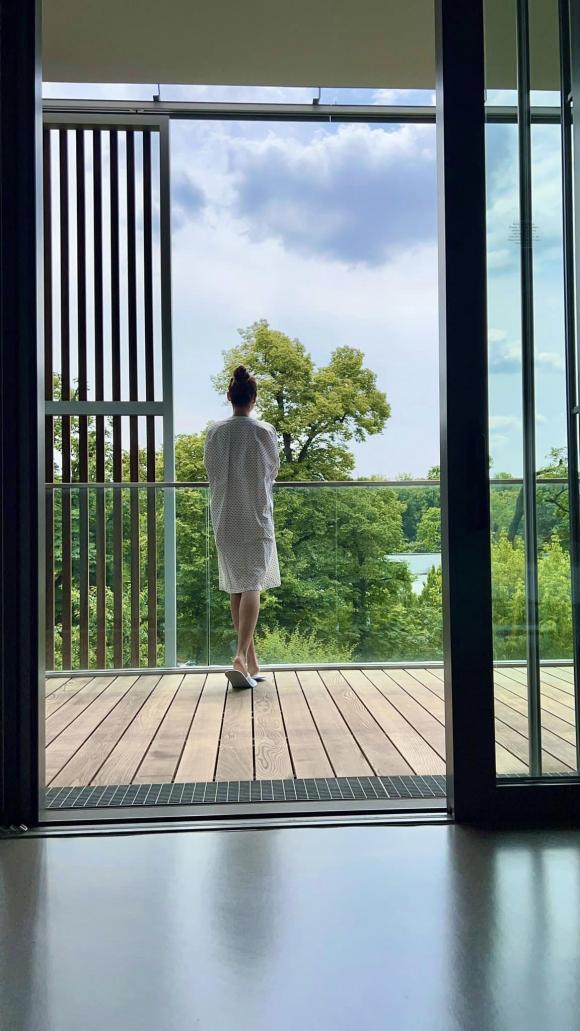 Á hậu mắc bệnh lạ cứ nghĩ mình sẽ chết trẻ, từng sở hữu biệt thự bỏ hoang và căn hộ sang trọng ở Việt Nam-2