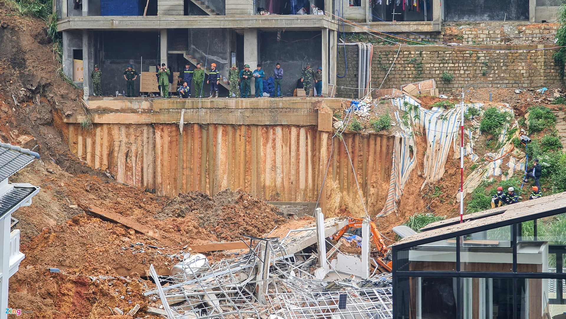 Hiện trường vụ sạt lở, vùi lấp nhiều người ở Đà Lạt-3