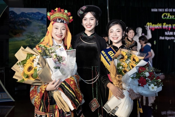 Nàng hậu vừa đăng quang dính liên hoàn phốt, không được thi quốc tế vì điều này-4