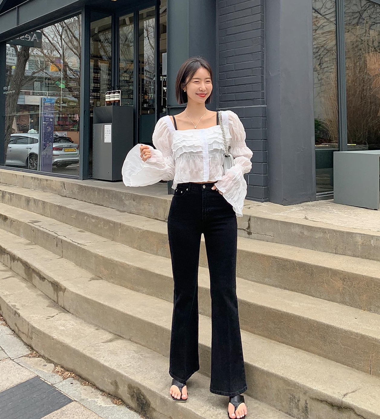 Mặc đẹp và thanh lịch với quần jeans đen-3