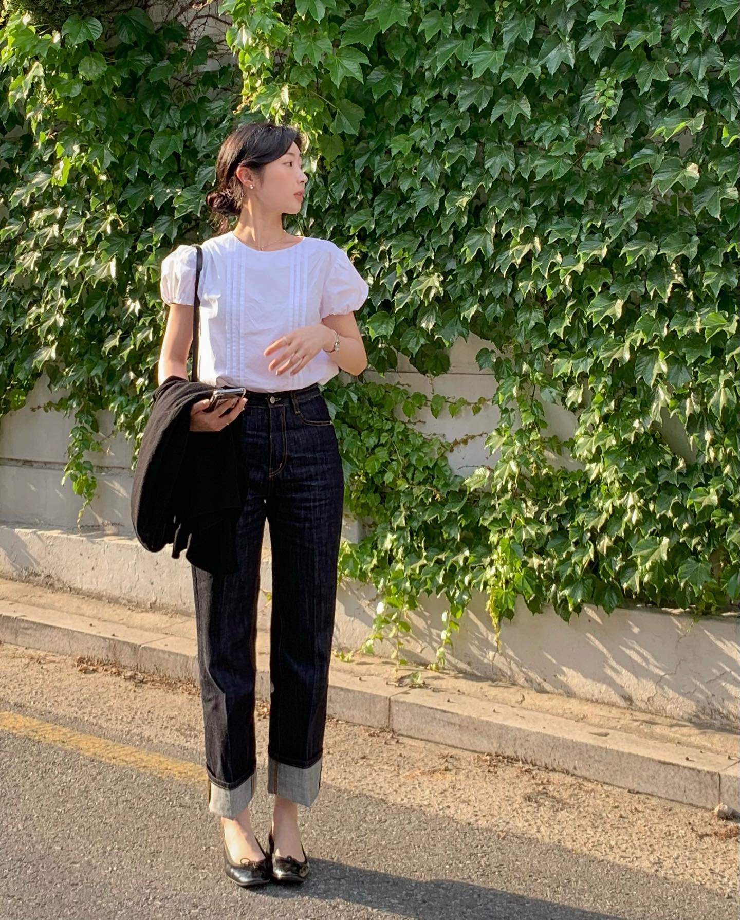 Mặc đẹp và thanh lịch với quần jeans đen-7