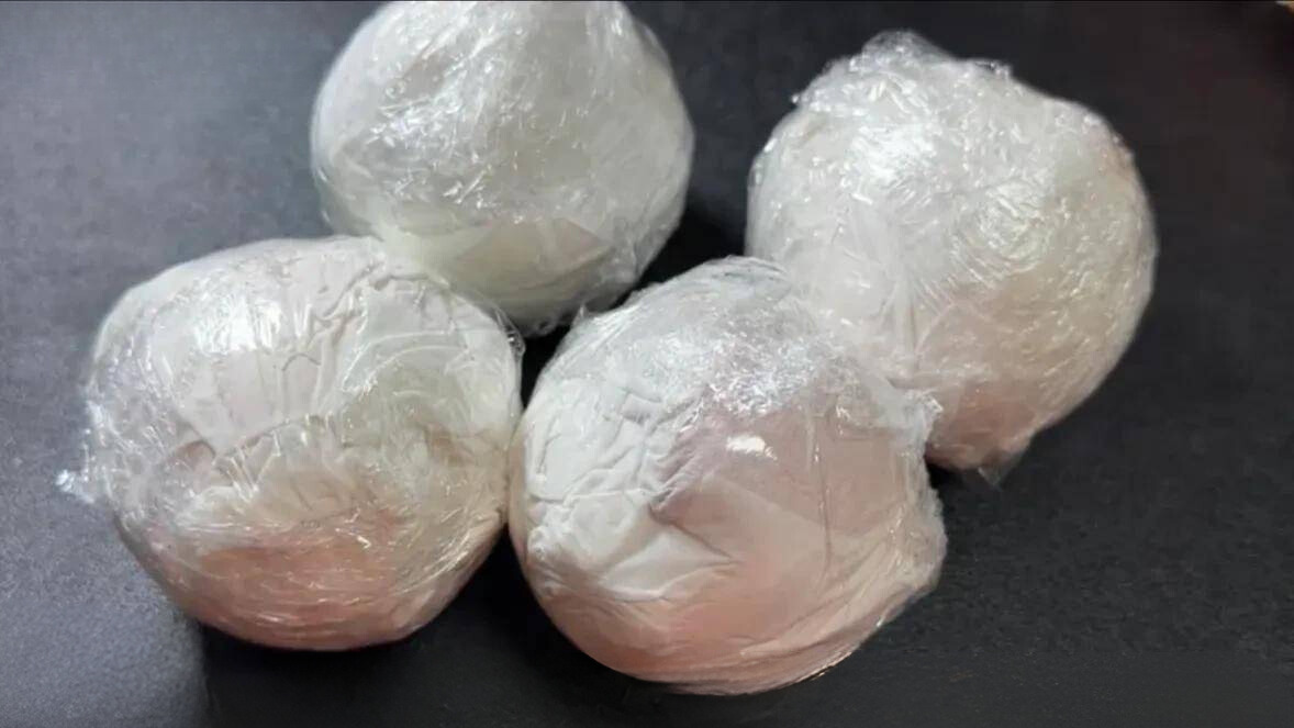 Mua đào nên chọn quả to hay nhỏ để được quả ngọt và mọng nước?-5