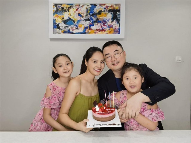 Hoa hậu Việt cao 1m8 lấy chồng Trung Quốc cao 1m86 hiện sống trong căn nhà như thế nào sau 14 năm đăng quang?-7