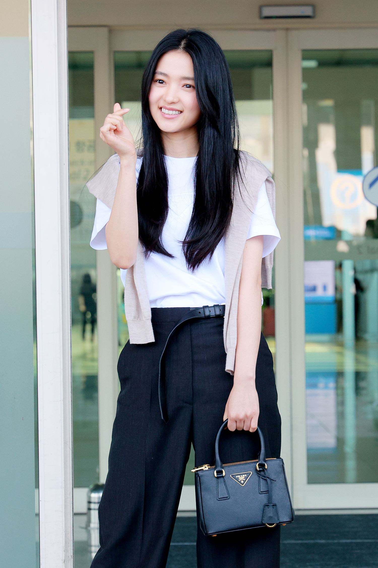 Thời trang sân bay sao Hàn – 4 công thức “truyền thống” đảm bảo mặc là đẹp  – Ma Chérie