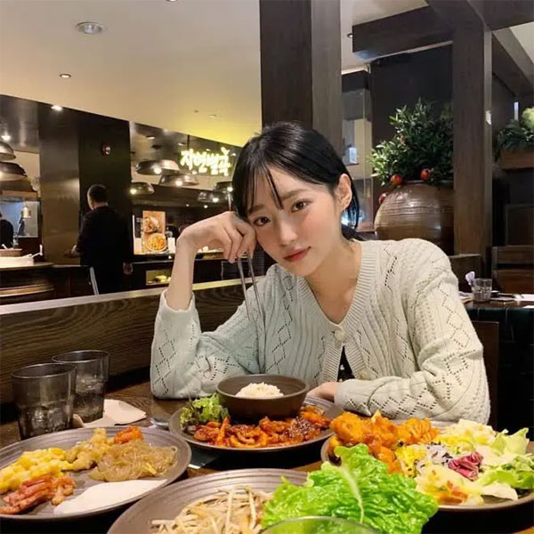 Kiểu ăn tối tăng 44% nguy cơ tử vong do đột quỵ xuất huyết não nhưng nhiều người vẫn thường xuyên làm-2