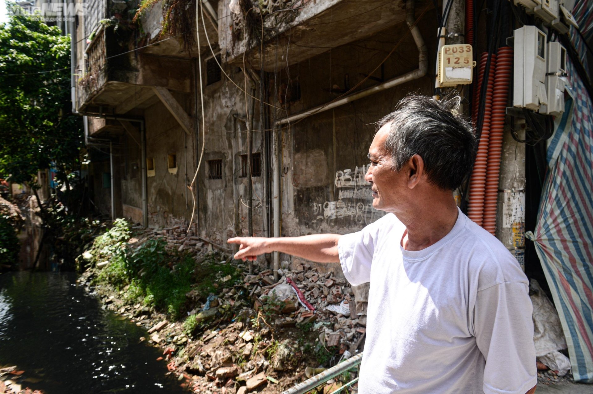 Hãi hùng bể phốt lộ thiên tra tấn người dân Hà Nội suốt hàng chục năm-7