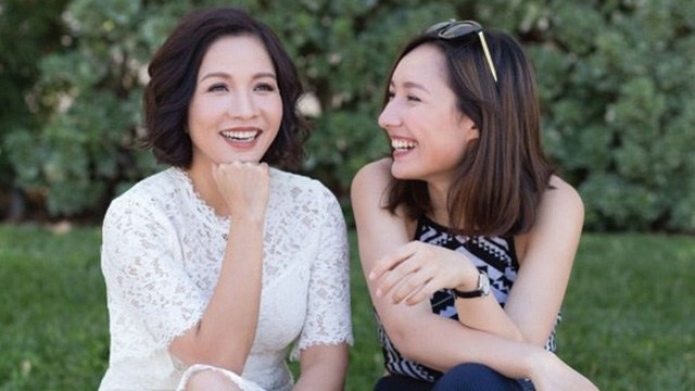 Diva Mỹ Linh 26 năm nuôi con riêng của chồng, thương như con đẻ, cô gái khi lớn nói một câu về mẹ quá ấn tượng-3