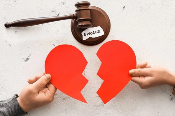 Tôi muốn ly hôn với chồng, nhưng sợ phải giẫm vào vết xe đổ của mẹ-1