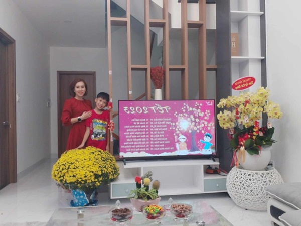 Mẹ đơn thân sở hữu khu vườn sân thượng trĩu quả ngay giữa Sài Gòn-3