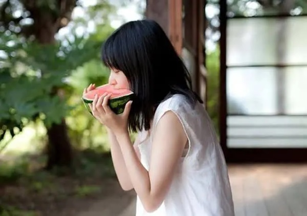 Nhiều người vô tư làm 4 điều này để giải nhiệt ngày hè nhưng lại là cấm kỵ với sức khỏe-3