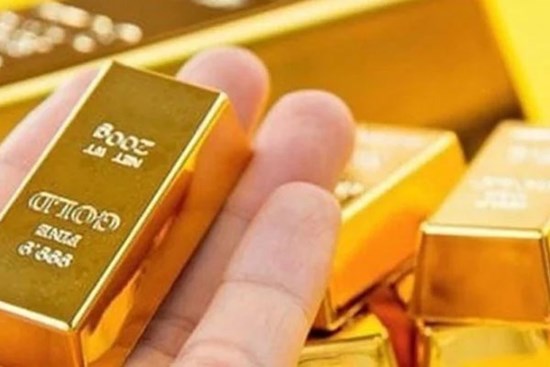 Giá vàng hôm nay 3/7: Ảm đạm, tiếp tục lao dốc
