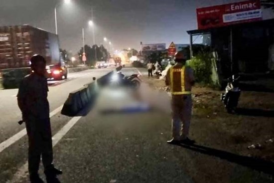 Ngã sau va chạm, thanh niên bị xe máy Air Blade tông tử vong