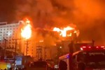 Cháy lớn tại Hy Lạp: Du khách tháo chạy, cảnh tượng chưa từng có-4