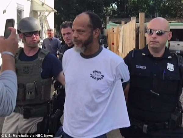 Hành trình lẩn trốn 16 năm của kẻ giết chị gái và người yêu-3