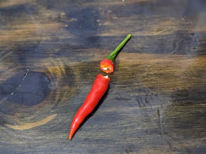 The quickest way to remove chili seeds-2