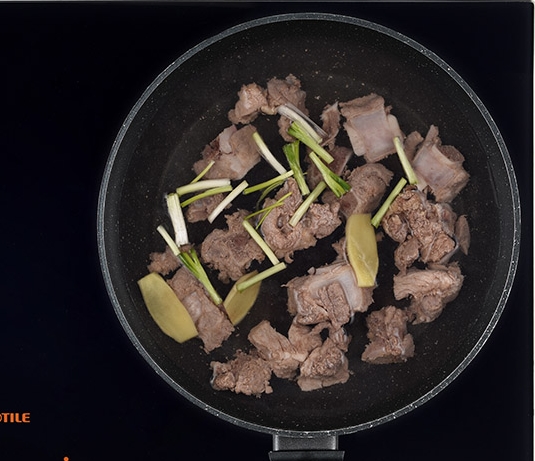 Gợi ý thực đơn cơm tối 3 món dễ làm chuẩn vị mùa hè-4