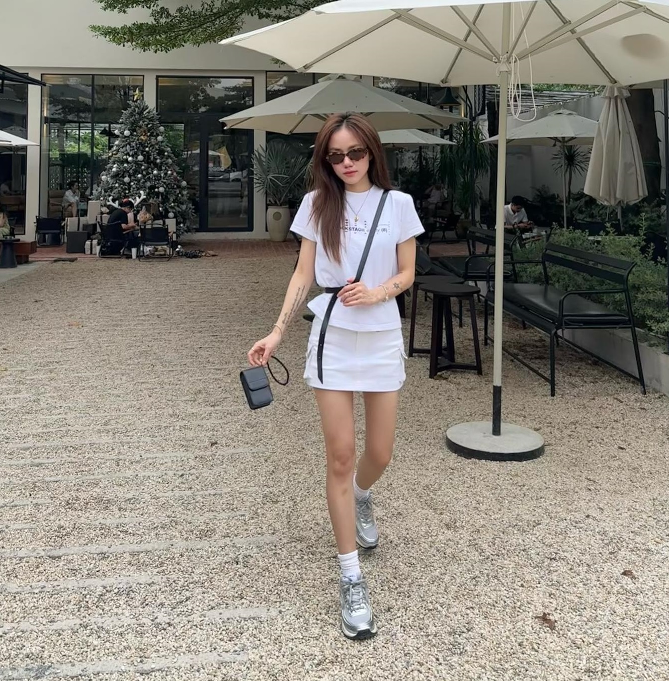 4 chiêu lên đồ trẻ trung của Phương Ly ở tuổi 33-4