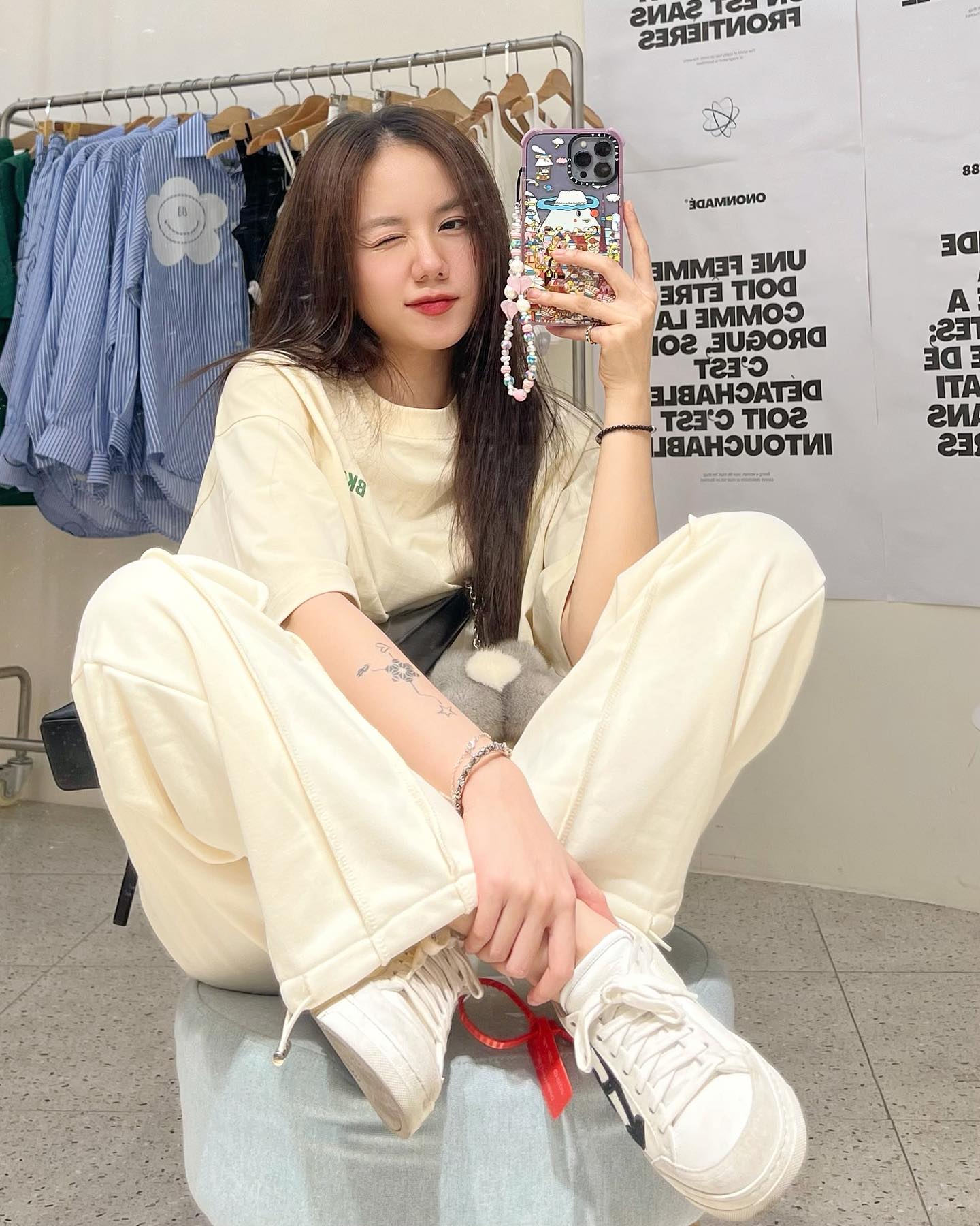 4 chiêu lên đồ trẻ trung của Phương Ly ở tuổi 33-5