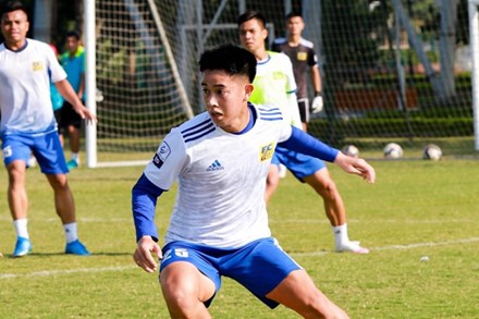 Trần Văn Bun - cầu thủ trẻ đầy triển vọng của CLB Huế