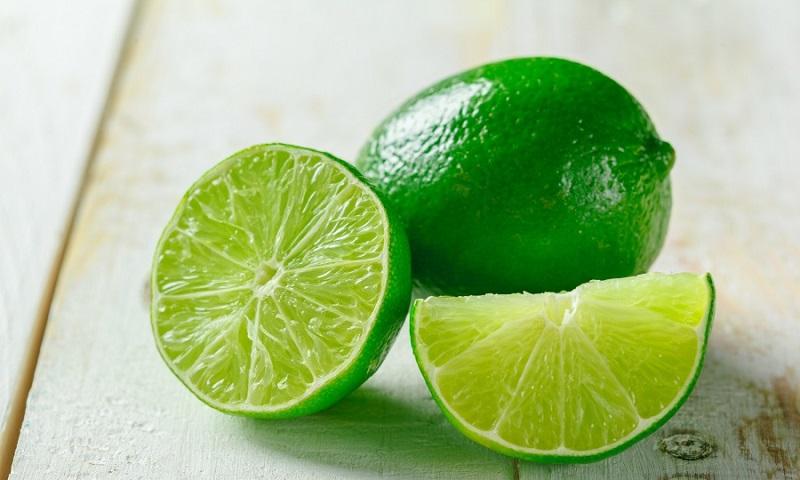 Đồ thủy tinh, đồ sứ bị ố bẩn lâu ngày? Dùng thứ này đánh bay vết bẩn trong 1 nốt nhạc, giúp sáng bóng như mới-6