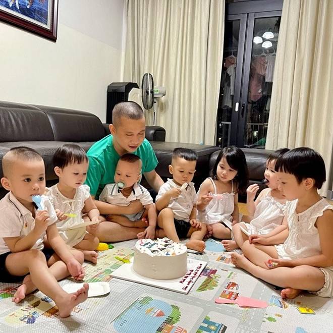 7 con ruột chào đời trong 5 năm, ông bố Hà Nội hé lộ chi phí sinh hoạt khủng, riêng tiền học phí đã 84 triệu/tháng-7