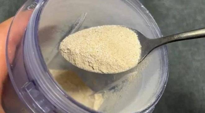 Cho vỏ trứng vào chảo rang, nhiều vấn đề trong nhà được giải quyết, vừa tiết kiệm lại dễ dùng-2