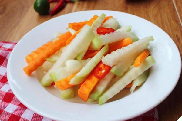 Cách làm thịt kho tàu thơm ngon đậm vị mềm tan ngay trong miệng-9