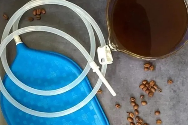 Thải độc mù quáng để giảm cân, trị ung thư: Coi chừng nhập viện vì tổn thương nội tạng-5