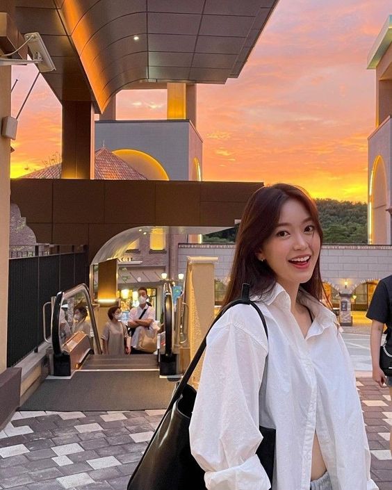 Bài học khi hết tiền vì mua sắm quá tay, vay nợ mua nhà vẫn chi tiêu bạt mạng-2