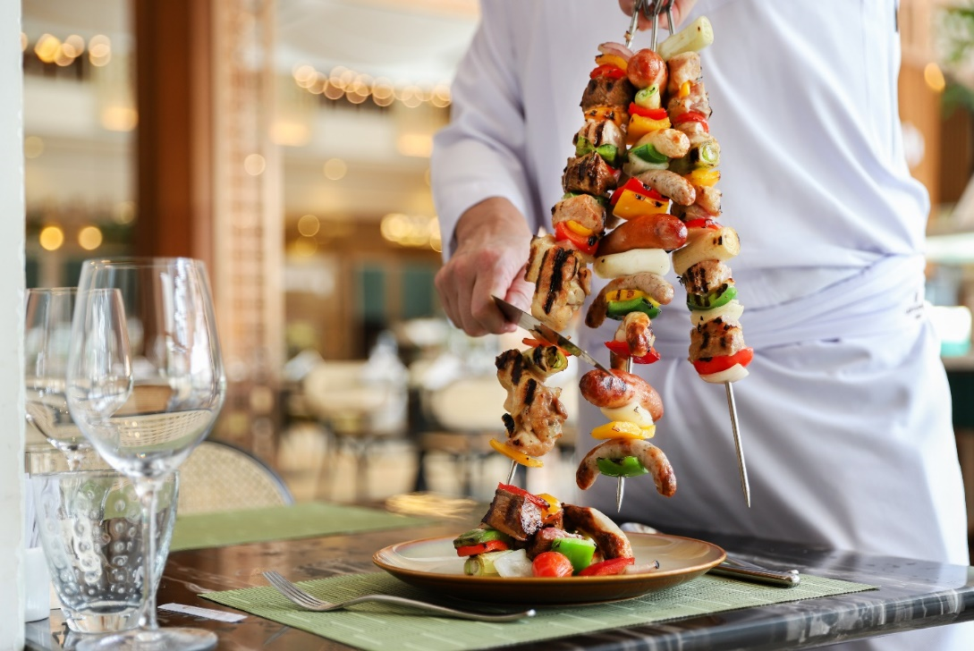 Lạc vào thiên đường ẩm thực của ốc đảo xanh giữa lòng Sài Gòn-1