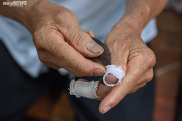 Cận cảnh lồng bàn đắt nhất Việt Nam, giá 30 triệu đồng/chiếc-4