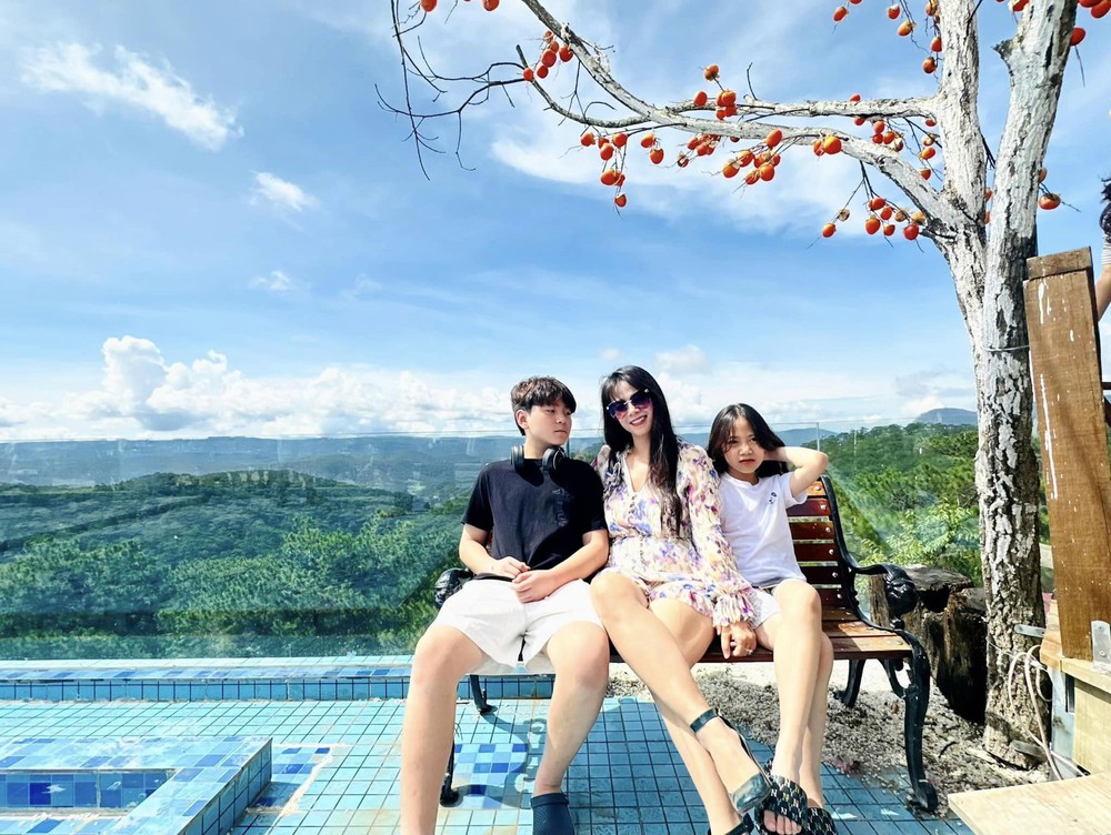 Hậu ly hôn Shark Bình, Đào Lan Hương lên núi mua 5ha đất lập làng Người yêu cũ, hé lộ dự định tương lai-1